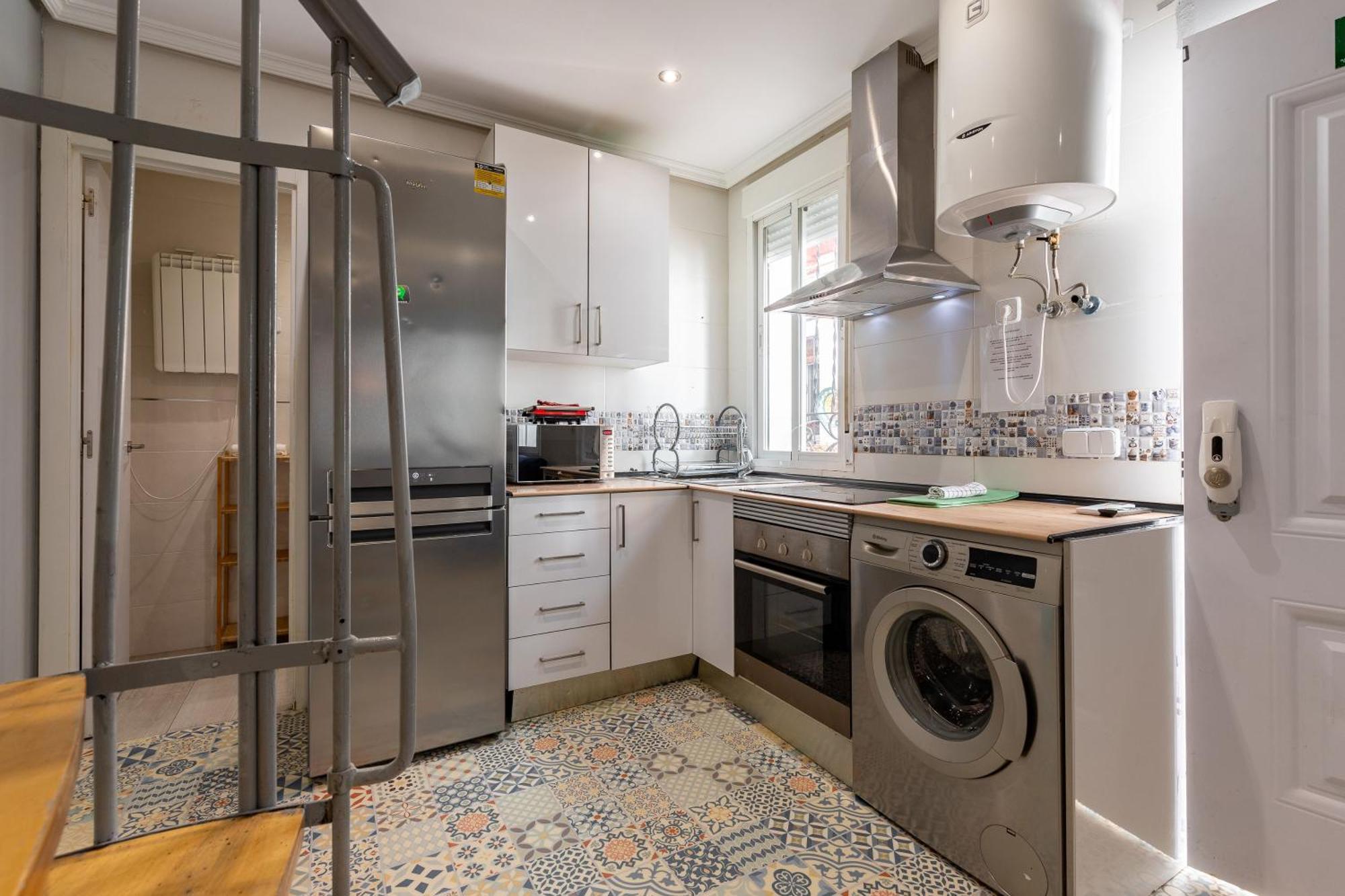 Adosado Cerca Plaza Castilla - Apartamento Cuzco Madrid Kültér fotó