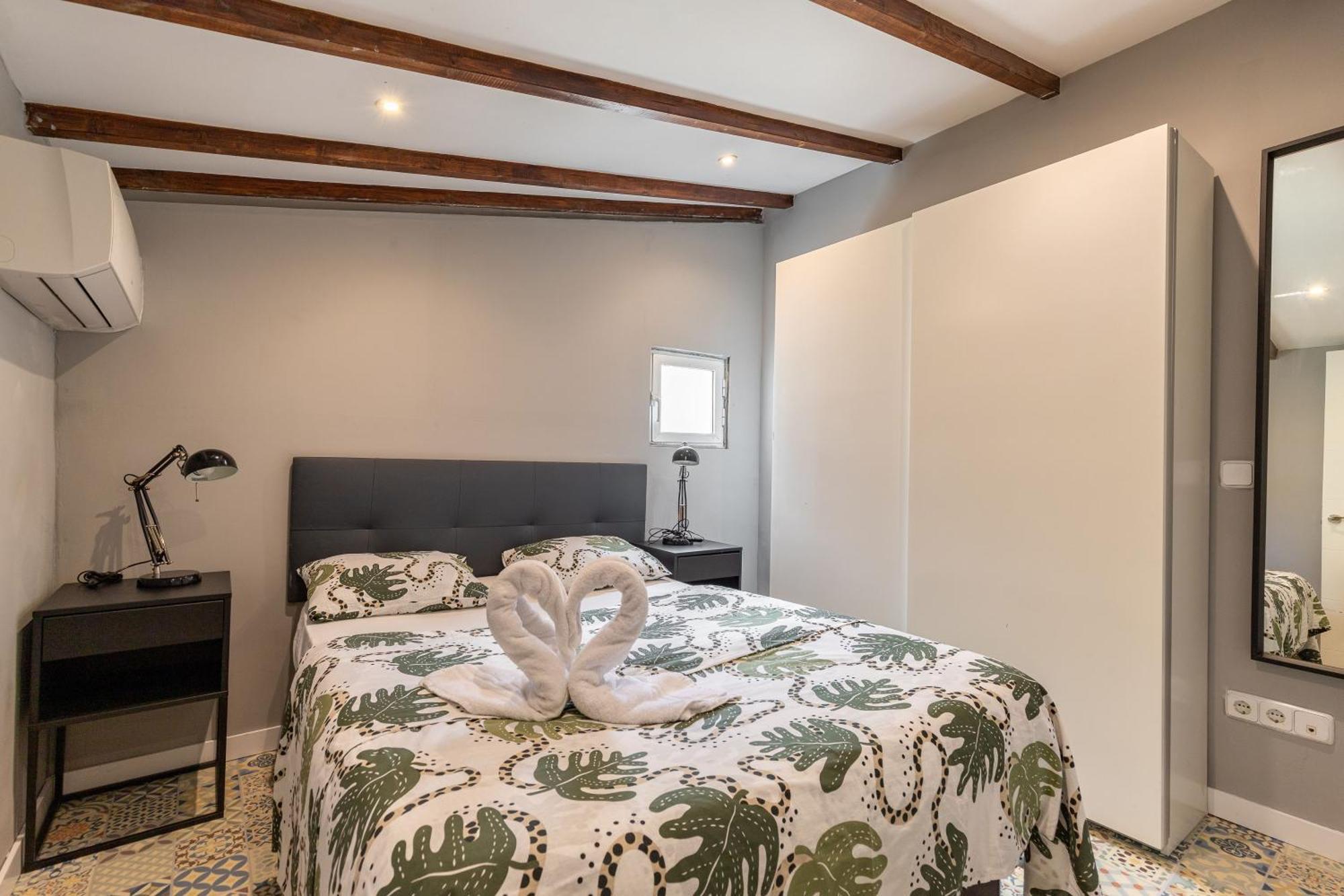 Adosado Cerca Plaza Castilla - Apartamento Cuzco Madrid Kültér fotó